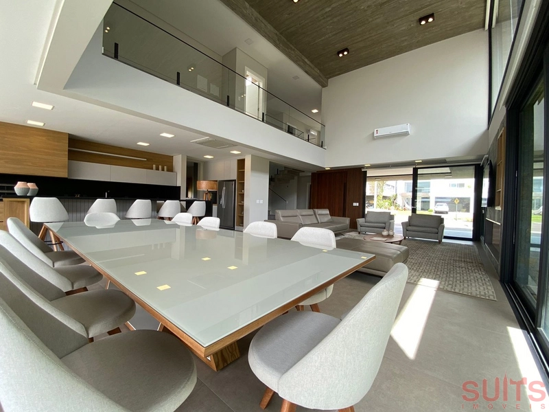 Magnífico sobrado beira lago no condomínio Enseada: 6ª foto da galeria de imagens do imóvel