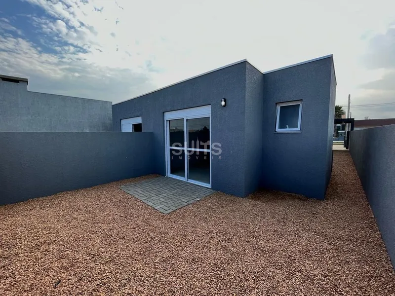 Casa nova na praia de Atlântida Sul: 7ª foto da galeria de imagens do imóvel