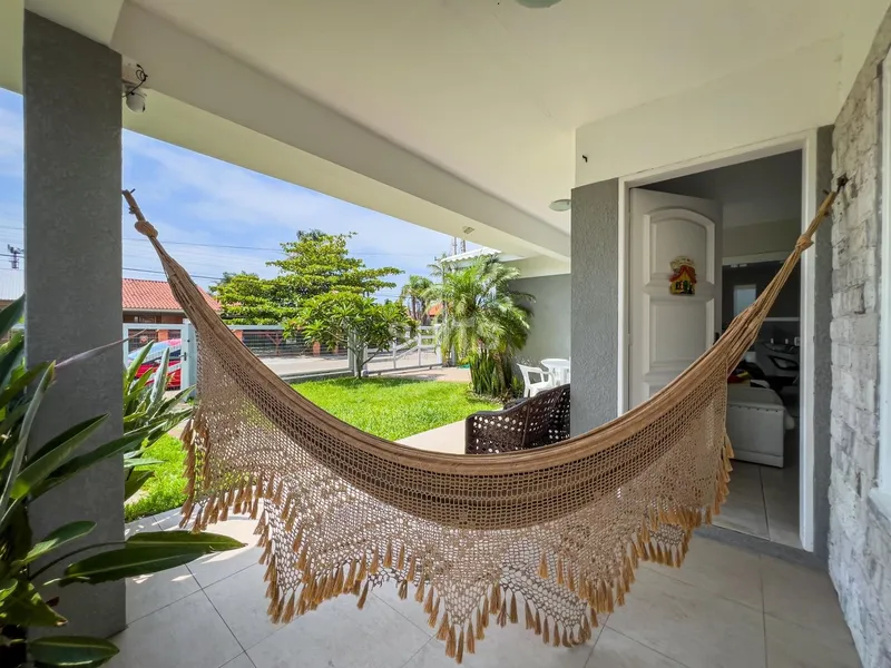 Excelente casa muito bem localizada na praia de Atlântida: 4ª foto da galeria de imagens do imóvel