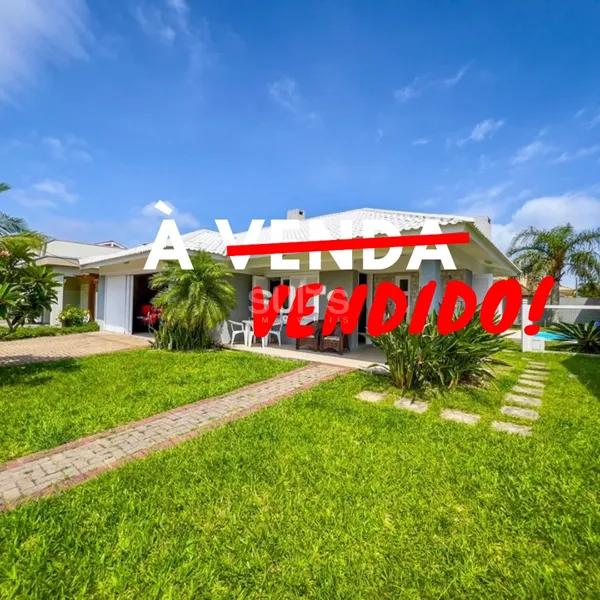 Excelente casa muito bem localizada na praia de Atlântida: 1ª foto da galeria de imagens do imóvel