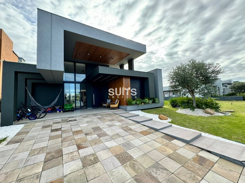 casa térrea à  venda finamete mobiliada  decorada no condomínio Dubai: 39ª foto da galeria de imagens do imóvel