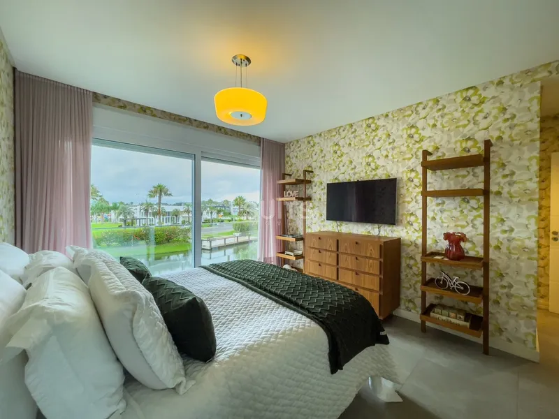 Incrível sobrado beira lago no condomínio Malibu: 41ª foto da galeria de imagens do imóvel