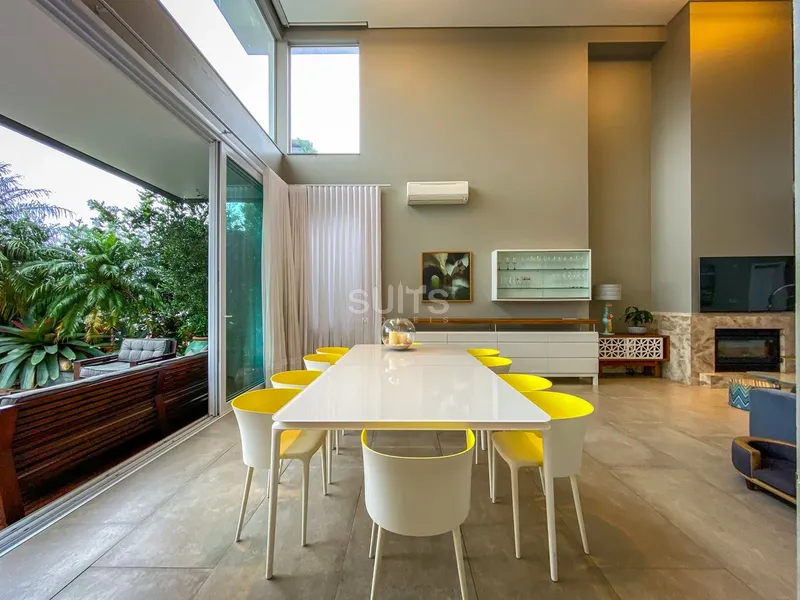 Incrível sobrado beira lago no condomínio Malibu: 11ª foto da galeria de imagens do imóvel