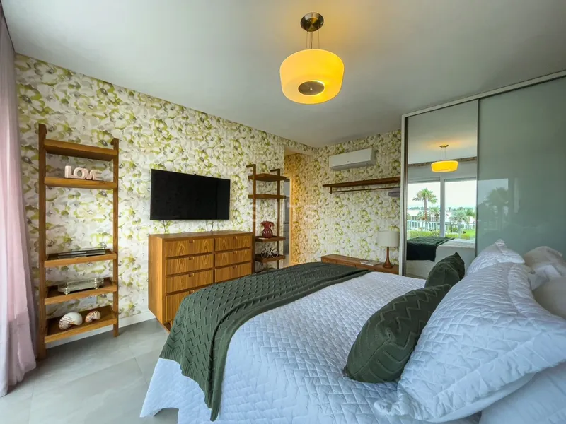 Incrível sobrado beira lago no condomínio Malibu: 43ª foto da galeria de imagens do imóvel