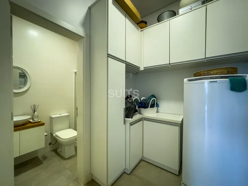 Incrível sobrado beira lago no condomínio Malibu: 17ª foto da galeria de imagens do imóvel