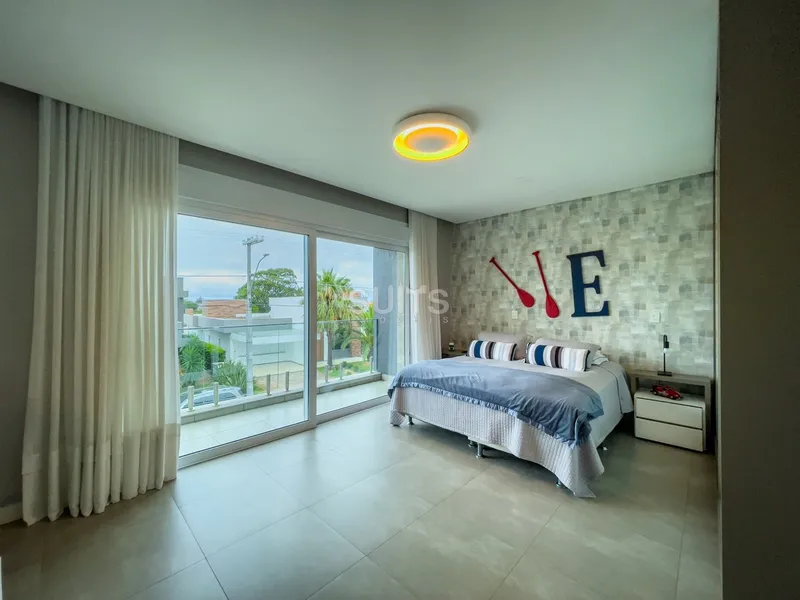 Incrível sobrado beira lago no condomínio Malibu: 31ª foto da galeria de imagens do imóvel