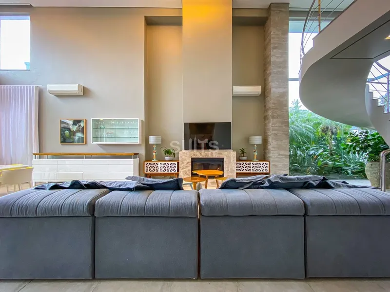 Incrível sobrado beira lago no condomínio Malibu: 5ª foto da galeria de imagens do imóvel