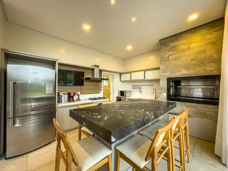 Incrível sobrado beira lago no condomínio Malibu: 13ª foto da galeria de imagens do imóvel