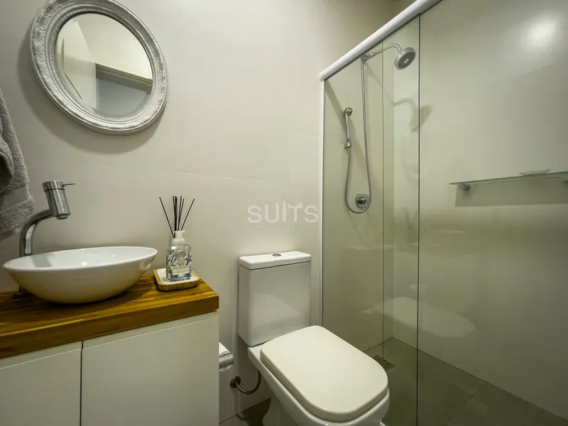 Incrível sobrado beira lago no condomínio Malibu: 18ª foto da galeria de imagens do imóvel