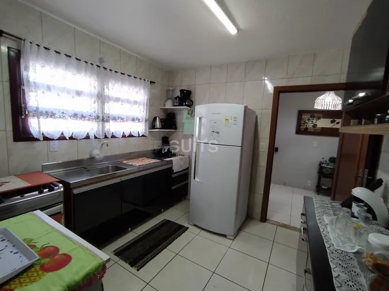 Incrível Sobrado 01 quadra do Mar em Atlântida Sul: 16ª foto da galeria de imagens do imóvel