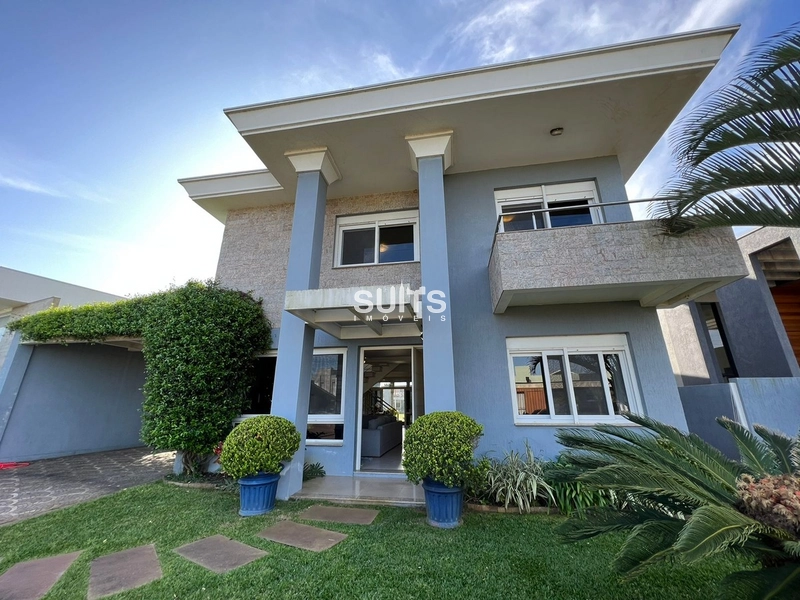 Lindo Sobrado no condomínio Riviera: 1ª foto da galeria de imagens do imóvel