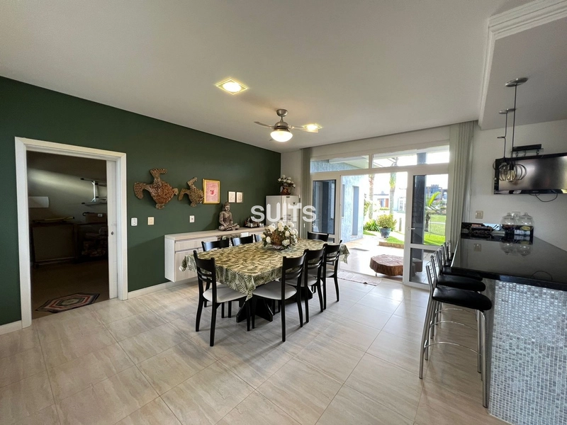 Lindo Sobrado no condomínio Riviera: 7ª foto da galeria de imagens do imóvel