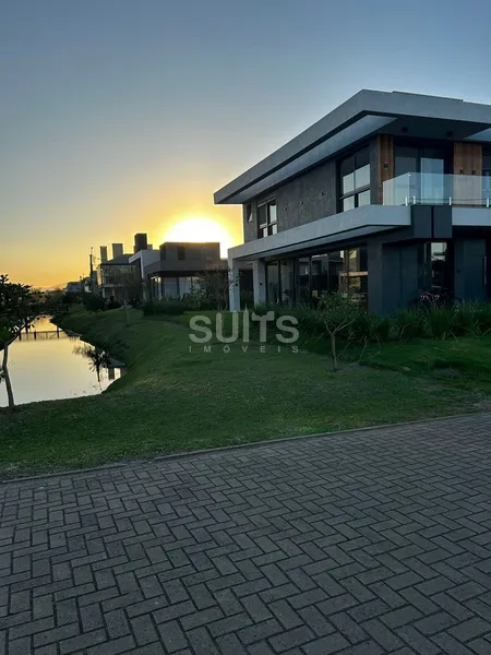 Sobrado com localização privilegiada no condomínio Blue: 8ª foto da galeria de imagens do imóvel