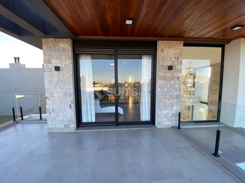 Excelente sobrado de esquina à venda no condomínio Blue: 50ª foto da galeria de imagens do imóvel