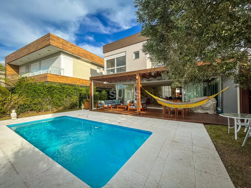 Excelente sobrado beira lago no Condomínio Enseada: 14ª foto da galeria de imagens do imóvel