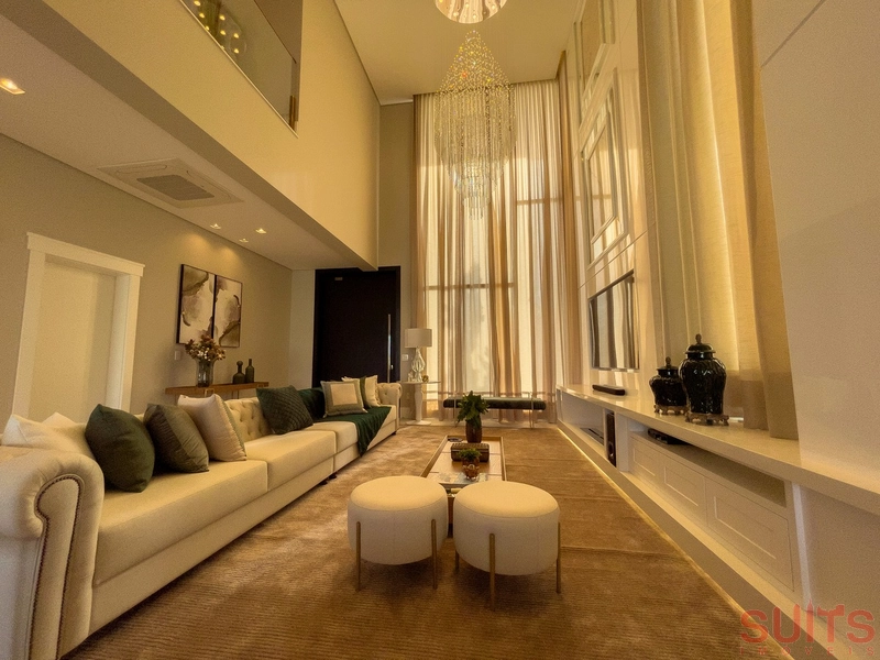 Belíssima mansão Neoclássica beira lago no condomínio Sense: 12ª foto da galeria de imagens do imóvel