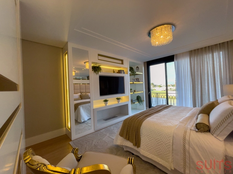 Belíssima mansão Neoclássica beira lago no condomínio Sense: 63ª foto da galeria de imagens do imóvel