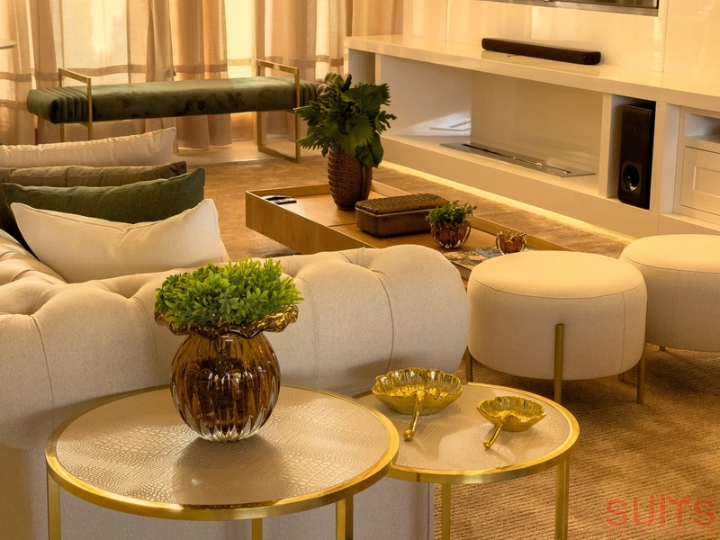 Belíssima mansão Neoclássica beira lago no condomínio Sense: 11ª foto da galeria de imagens do imóvel