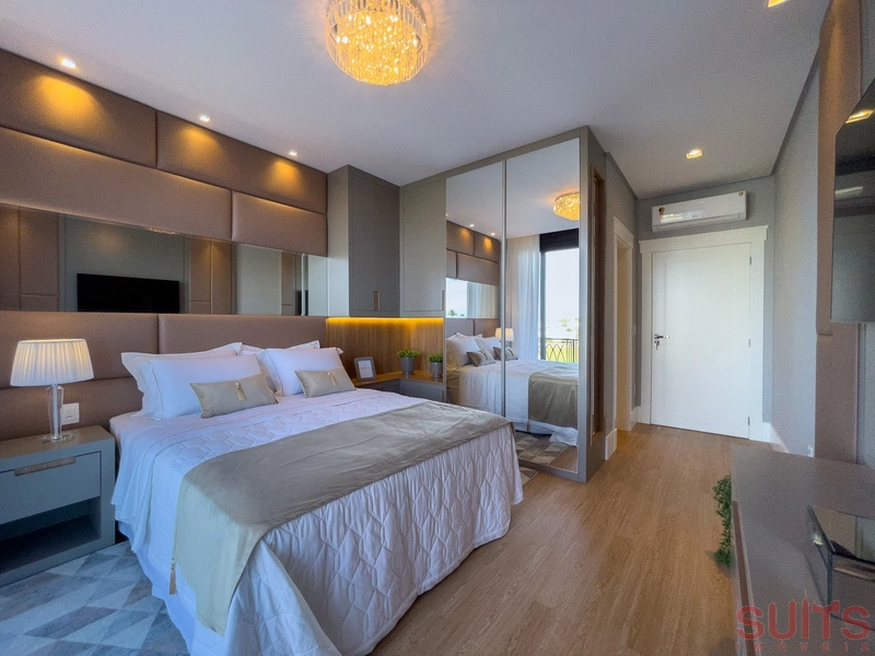 Belíssima mansão Neoclássica beira lago no condomínio Sense: 55ª foto da galeria de imagens do imóvel