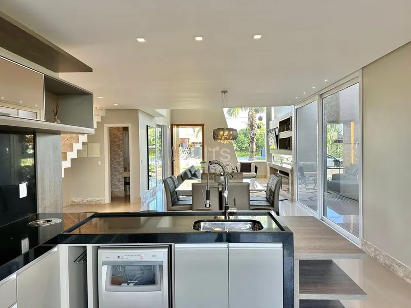 Excelente sobrado à venda no condomínio Las Palmas: 25ª foto da galeria de imagens do imóvel