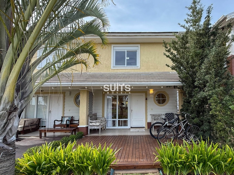 Excelente sobrado à venda no condomínio Pacific em Xangri-lá: 1ª foto da galeria de imagens do imóvel