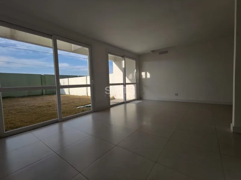 Excelente sobrado no condomínio Marbella: 2ª foto da galeria de imagens do imóvel