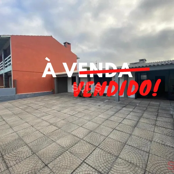 Casa à venda em Rainha do Mar: 1ª foto da galeria de imagens do imóvel