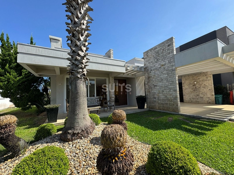 Linda casa fundos área verde no Condomínio Ventura em Xangri-Lá: 3ª foto da galeria de imagens do imóvel