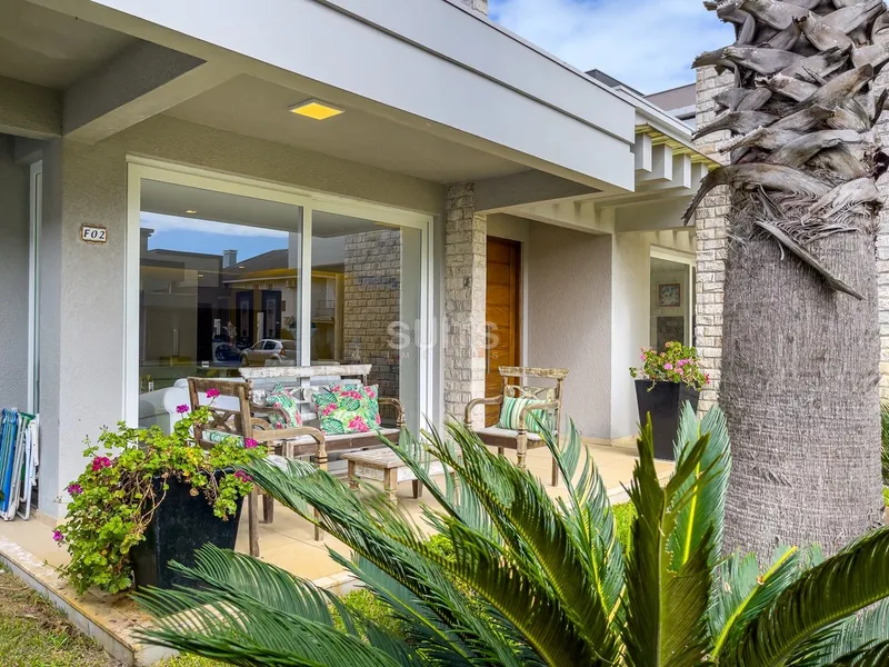 Linda casa fundos área verde no Condomínio Ventura em Xangri-Lá: 2ª foto da galeria de imagens do imóvel