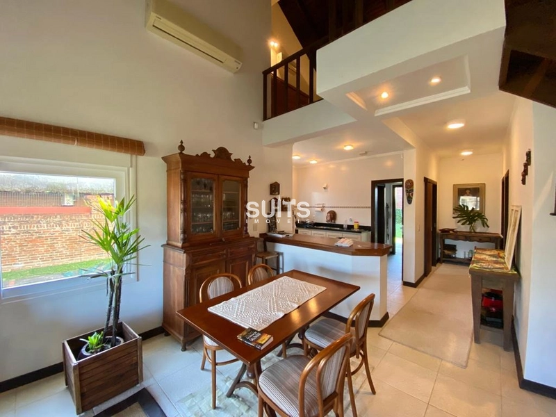 Excelente sobrado em região nobre na praia de Atlântida: 5ª foto da galeria de imagens do imóvel