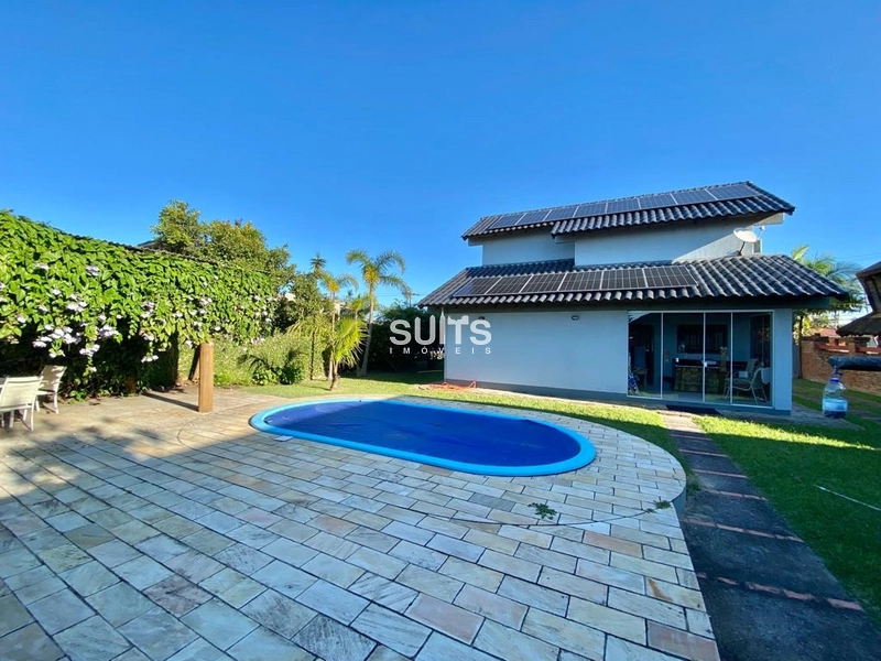 Excelente sobrado em região nobre na praia de Atlântida: 15ª foto da galeria de imagens do imóvel