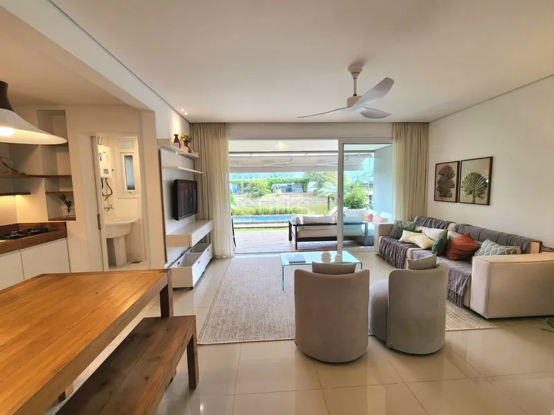 Belíssimo giardino com piscina no condomínio Rossi de Atlântida: 16ª foto da galeria de imagens do imóvel