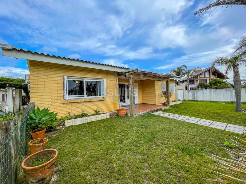 Excelente casa com 02 terrenos proximo ao mar na praia de Remanso: 1ª foto da galeria de imagens do imóvel