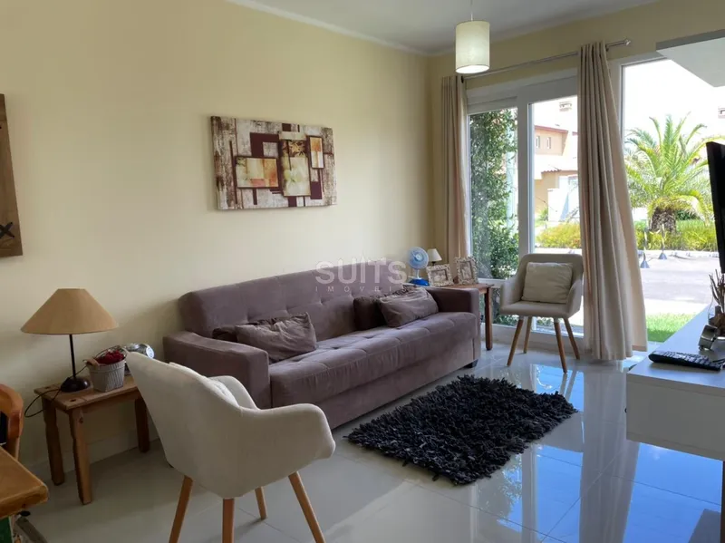 Linda unidade no condomínio Casa Hermosa: 1ª foto da galeria de imagens do imóvel