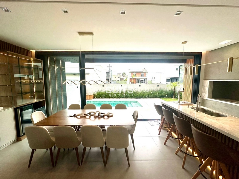 Sobrado padrão AAA no condomínio Sunset em Xangri-Lá: 6ª foto da galeria de imagens do imóvel