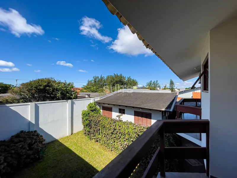 Excelente sobrado com 02 lotes em Atlântida: 35ª foto da galeria de imagens do imóvel