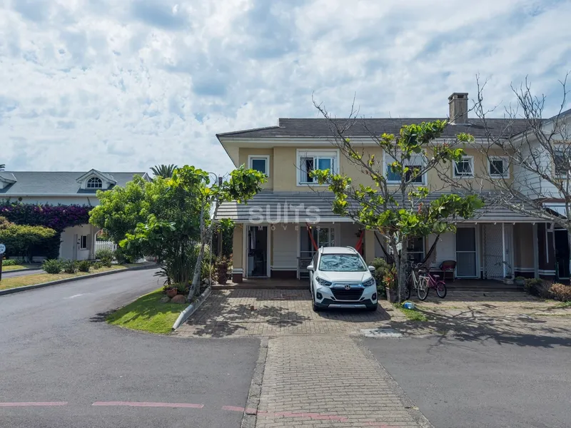 Excelente sobrado à venda no condomínio Pacific: 3ª foto da galeria de imagens do imóvel