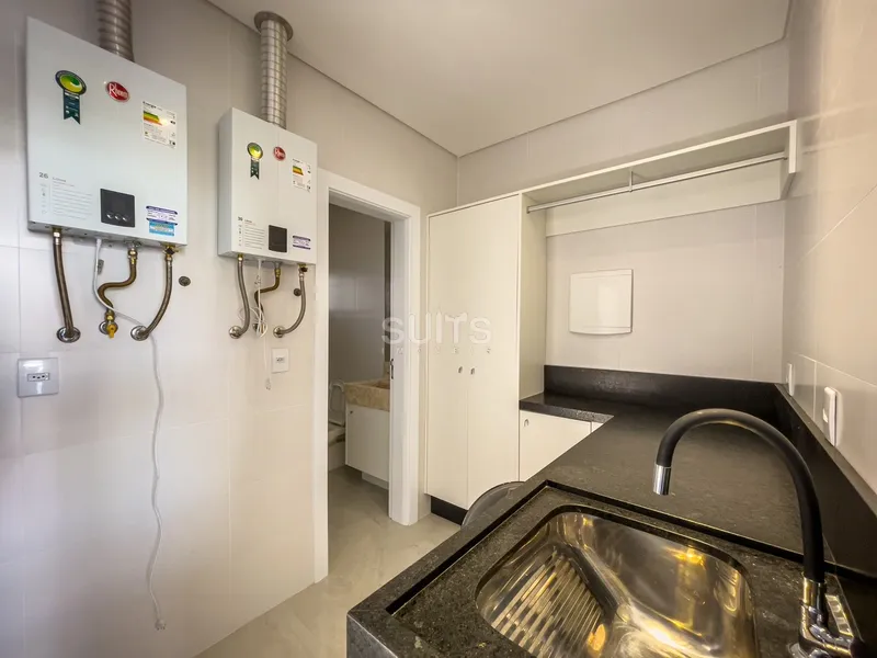 Um incrível sobrado beira lago localizado no condomínio Malibu: 18ª foto da galeria de imagens do imóvel