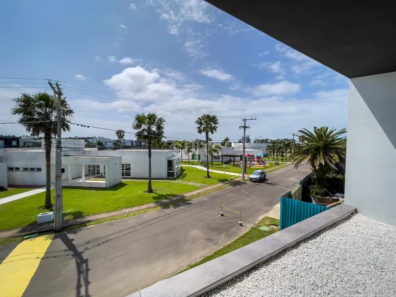 Um incrível sobrado beira lago localizado no condomínio Malibu: 31ª foto da galeria de imagens do imóvel