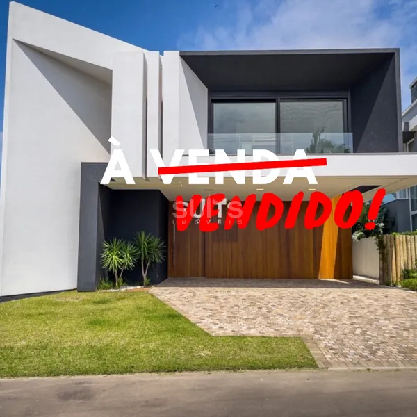 Um incrível sobrado beira lago localizado no condomínio Malibu: 1ª foto da galeria de imagens do imóvel