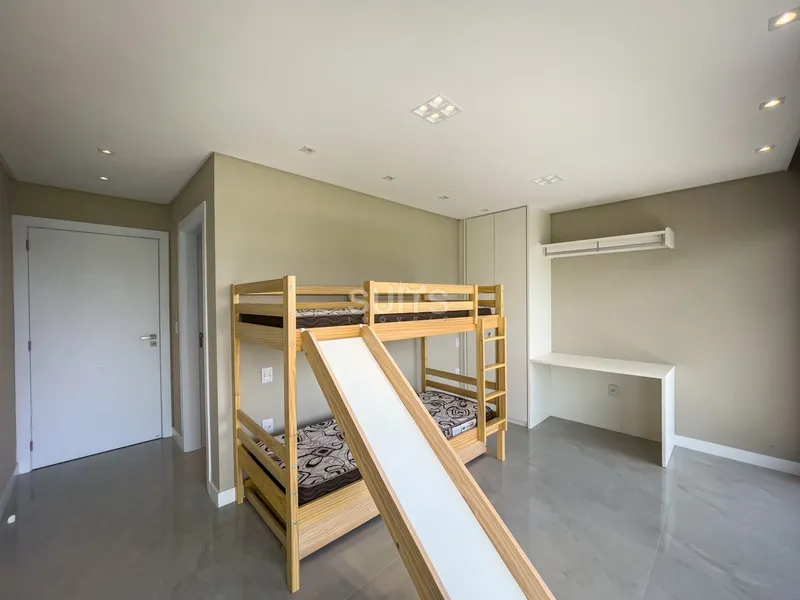 Um incrível sobrado beira lago localizado no condomínio Malibu: 30ª foto da galeria de imagens do imóvel