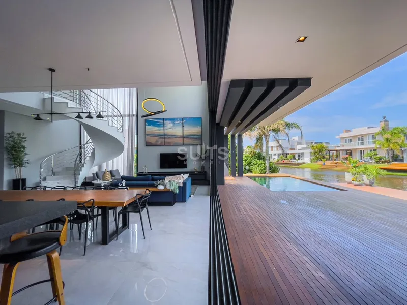 Um incrível sobrado beira lago localizado no condomínio Malibu: 20ª foto da galeria de imagens do imóvel