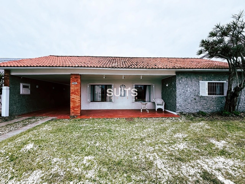 Excelente casa à venda em Atlântida : 2ª foto da galeria de imagens do imóvel