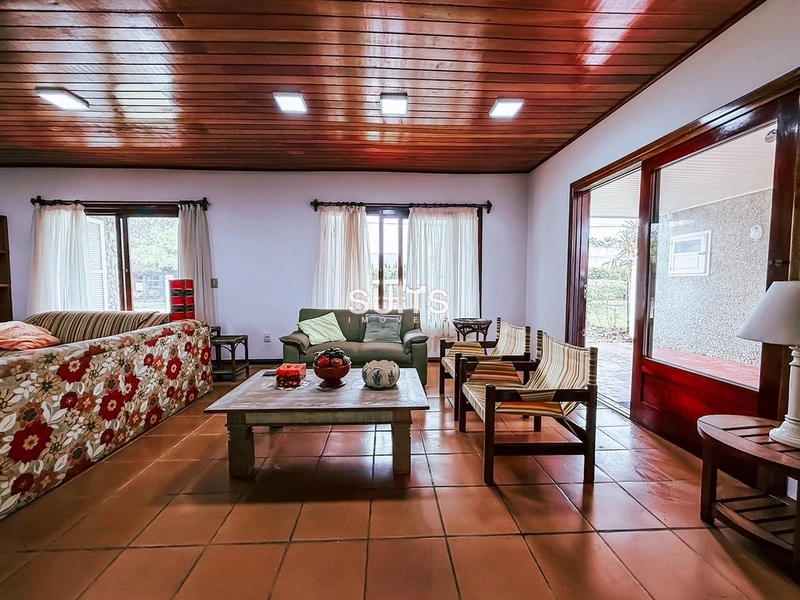 Excelente casa à venda em Atlântida : 8ª foto da galeria de imagens do imóvel