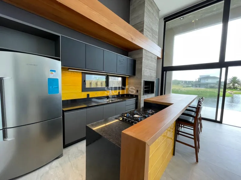 Sobrado  alto padrão beira-lago no Condomínio Celebration: 11ª foto da galeria de imagens do imóvel