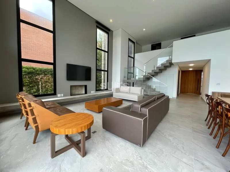 Sobrado  alto padrão beira-lago no Condomínio Celebration: 8ª foto da galeria de imagens do imóvel