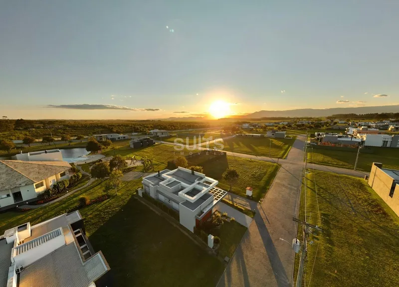 Excelente casa à venda no condomínio Terrasul: 3ª foto da galeria de imagens do imóvel