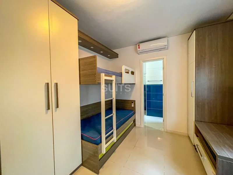 Belo sobrado no condomínio Bosques de Atlântida: 17ª foto da galeria de imagens do imóvel