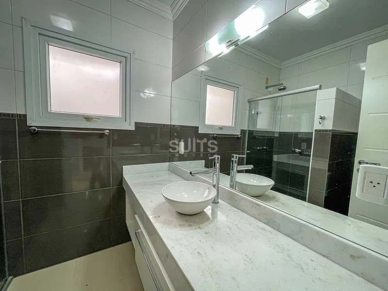 Belo sobrado no condomínio Bosques de Atlântida: 26ª foto da galeria de imagens do imóvel