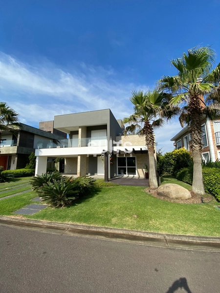 Mansão em Condomínio Beira Mar em Xangri-Lá: 1ª foto da galeria de imagens do imóvel